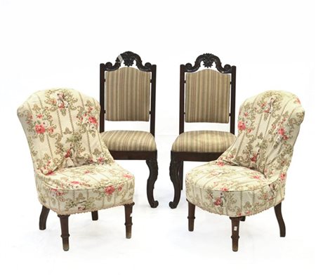 Lotto composto da una coppia di sedie da balia con schienali e gambe anteriori