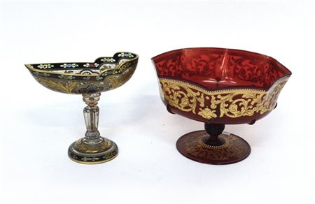 Manifattura veneta
Coppia di alzate in vetro. (difetti)