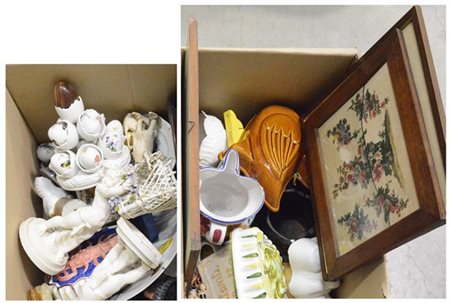 Lotto composto da due cartoni contenenti oggetti diversi (difetti)