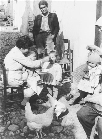 Mario Carbone (1924)  - Il pane. Matera, (Grassano), 1960