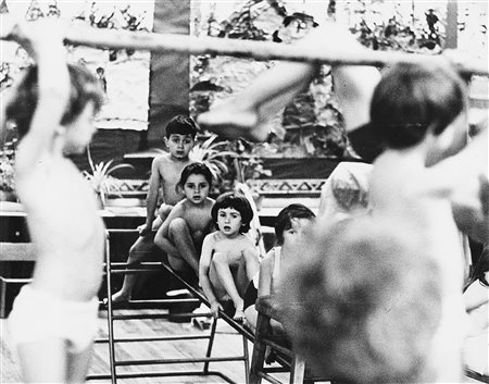 Lisetta Carmi (1924)  - Londra, scuola Bonsfield, metodo moderno antiautoritario, 1973