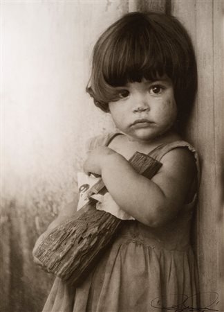 Alberto Korda (1928-2001)  - La niña de la muñeca de palo, 1959