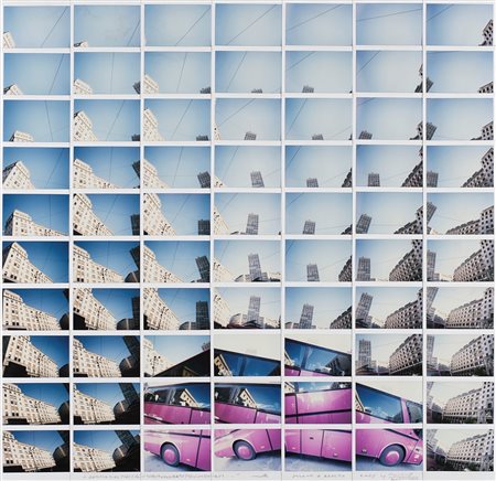 Maurizio Galimberti (1956)  - Ondosa Diaz piazza autobus colorato movimentati, 2005