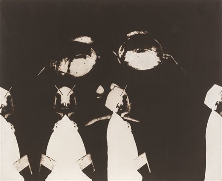 ALDO TAGLIAFERRO
Ragazzi + donna + negativo (variante seppia), 1969-75