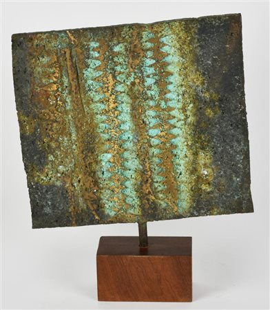 Di Nunzio COMPOSIZIONE bronzo su base in legno, cm 35x27x1 firma