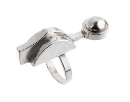 ANELLO IN ARGENTO STERLING, UTE KARNER (Gumbinnem, Germania 1945 - 1985)...