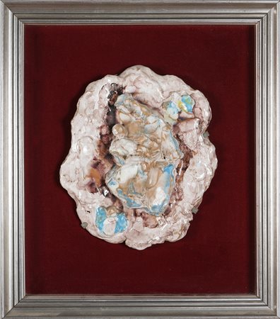 MAFFEI GINA (n. 1946) Madonna col bambino. Ceramica. Cm 24x28. Cornice presente.