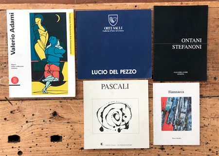 ARTISTI ITALIANI DEL DOPOGUERRA (ONTANI - STEFANONI, DEL PEZZO, PASCALI, ADAMI, FIANNACCA) - Lotto unico di 5 cataloghi