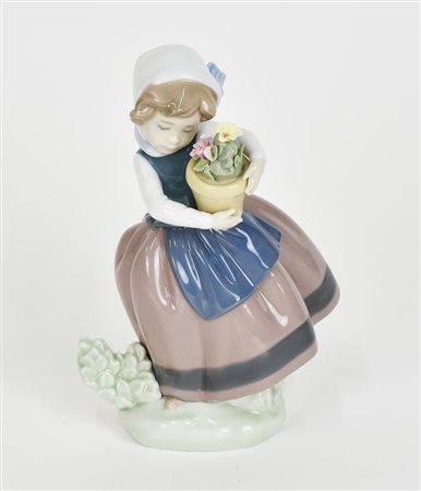 STATUETTA IN PORCELLANA LLADRO' modello 'Spring is Here', designer Jose...