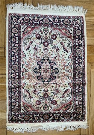 TAPPETO TABRIZ cm 66x100