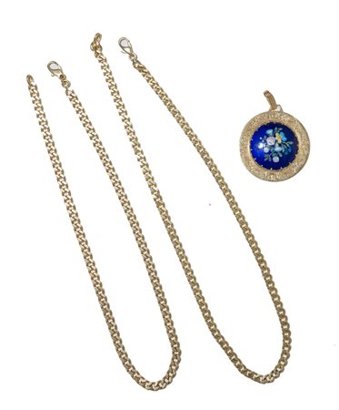 LOTTO COMPOSTO DA 3 ELEMENTI Doppia collana a catena in oro giallo 18K. Peso...