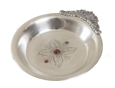 ARGENTERIA e OREFICERIA STEFANI, XX secolo Piattino circolare in argento...