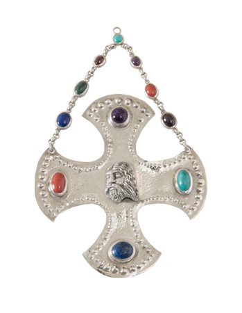 CROCE GIOIELLO, 1977 Croce in argento cesellato e puntinato decorata con...