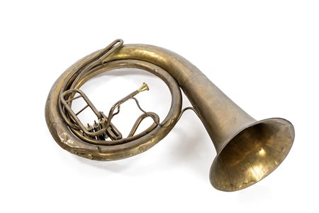 Basso tuba in ottone