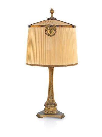 Lampada in ottone con paralume originale, inizio XX secolo