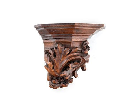 Piccola mensola ad angolo in noce