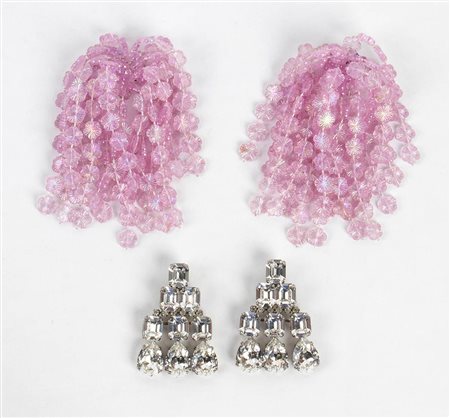 DUE PAIA DI ORECCHINI <br>Anni ‘60