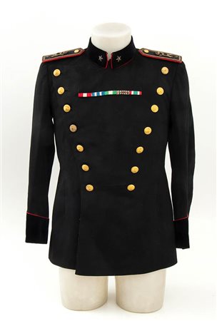 Italia, secondo quarto XX sec, Giubba m.34 da sera da maggiore  di fanteria    <br>