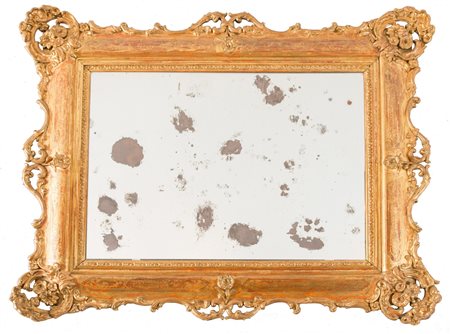 SPECCHIERA, XIX secolo. La cornice presenta riserve lavorate a bulino e...