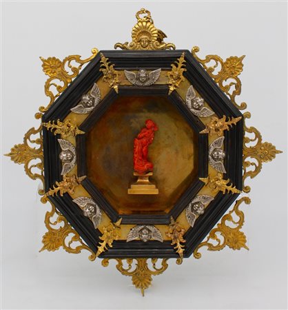 Scultura in corallo - A coral sculpture