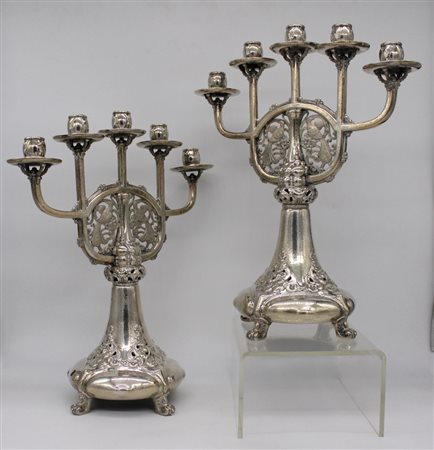 Coppia di candelabri in argento - A pair of silver candelabra