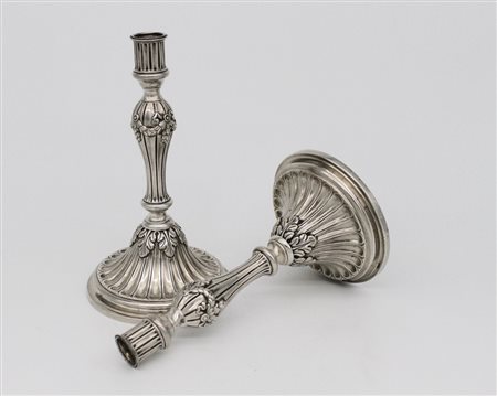 Coppia candelieri in argento - A pair of silver candlesticks