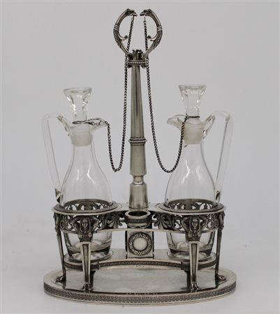 Oliera in argento - A silver cruet