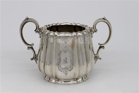 Zuccheriera in argento - A silver bowl.