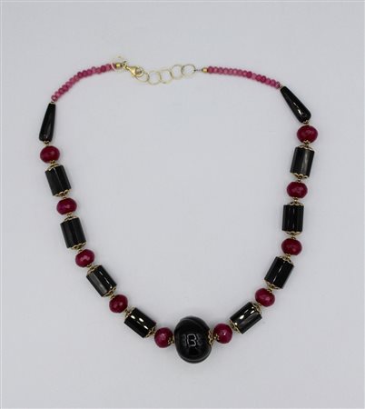 Collana in argento dorato - A silver necklace