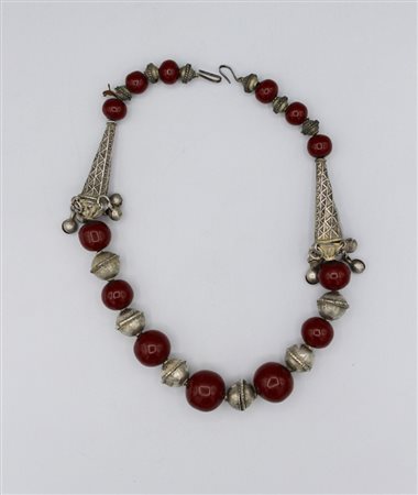 Collana in argento - A silver necklace