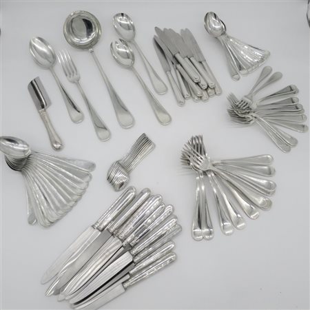 Servizio di posate in argento - A silver cutlery service