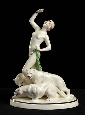 ROYAL DUX -CECOSLOVACCHIA - NUDE WITH PANTHER