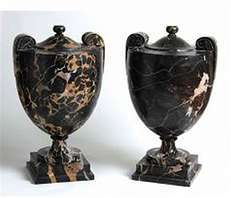 SCULPTOR OF XX CENTURY - Couple of vases, 30s/40s