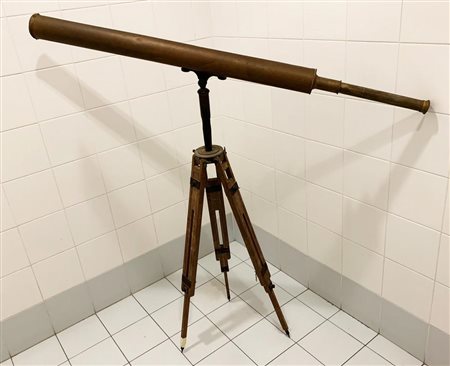 CANNOCCHIALE DA MARINA Felice Bardelli & C. Torino in ottone con cavalletto...