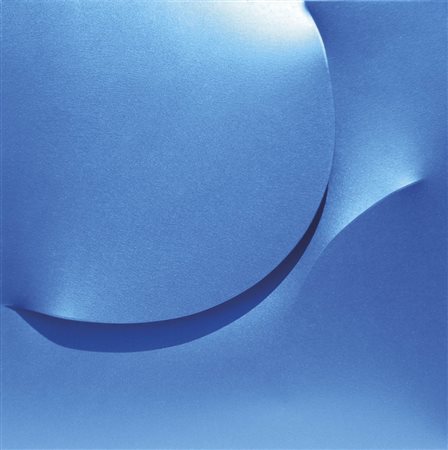 Giuseppe Amadio (1944) Bieto – Blu;Acrilico su tela estroflessa, 70 x 70 cm...