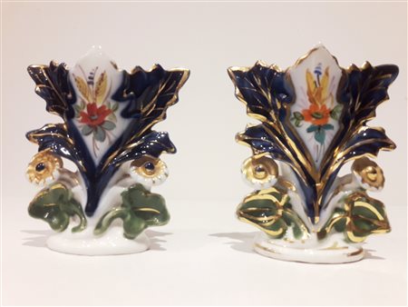 COPPIA DI PORTAFIORI