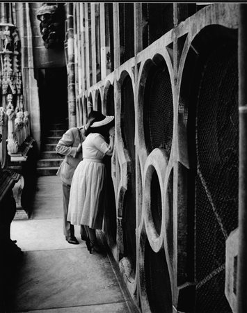 Mario De Biasi (1923-2013)  - Duomo di Milano, anni 1960