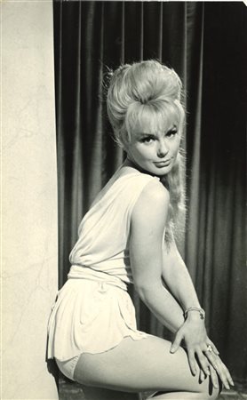 Vittorugo Contino (1925)  - Elke Sommer, anni 1960/1970
