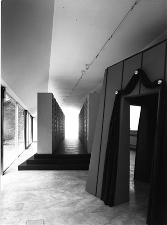 Aldo Ballo (1928-1994)  - Agorà di Michael Graves, PAC Milano, 1982