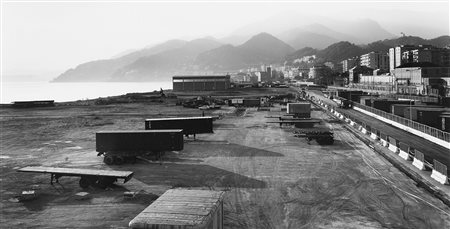 Gabriele Basilico (1944-2013)  - Genova, anni 1990