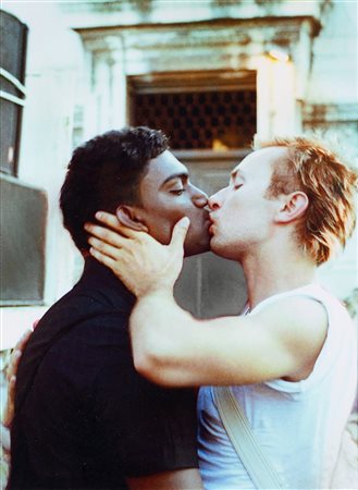 Mario Carbone (1924)  - Roma. Il Bacio, Gay Pride, 2000