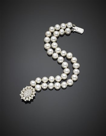 Bracciale a due fili di perle coltivate bianche di mm 8.50/9 circa con chiusura