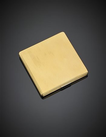 Portacipria in oro giallo zigrinato e bianco, specchio interno, lordi g 125,50