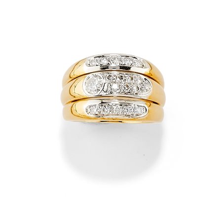Anello in oro bicolore 18K e diamanti taglio brillante