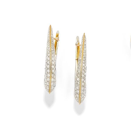 Orecchini in oro bicolore 18K e diamanti taglio brillante ct 3,50