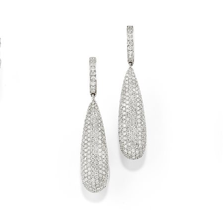 Orecchini pendenti in oro bianco 18K