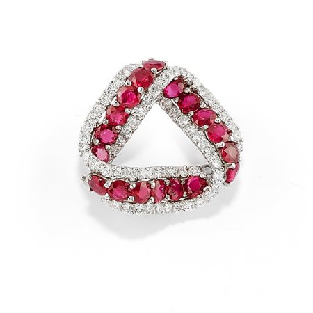 Spilla in oro bianco 18K