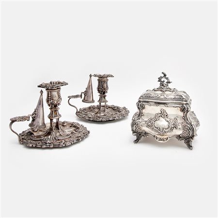 Lotto di argenti, Inghilterra composto da due bugie e una scatola