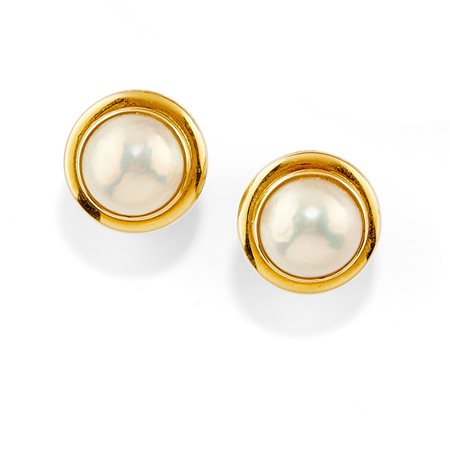 Orecchini in oro giallo 18K e perla mabè