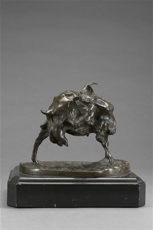 Ernesto Bazzaro "Capra" 
scultura in bronzo (cm 16x21) poggiante su base in marm